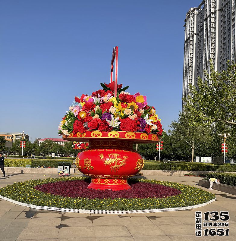 天安門廣場(chǎng)門口玻璃鋼彩繪大花籃雕塑