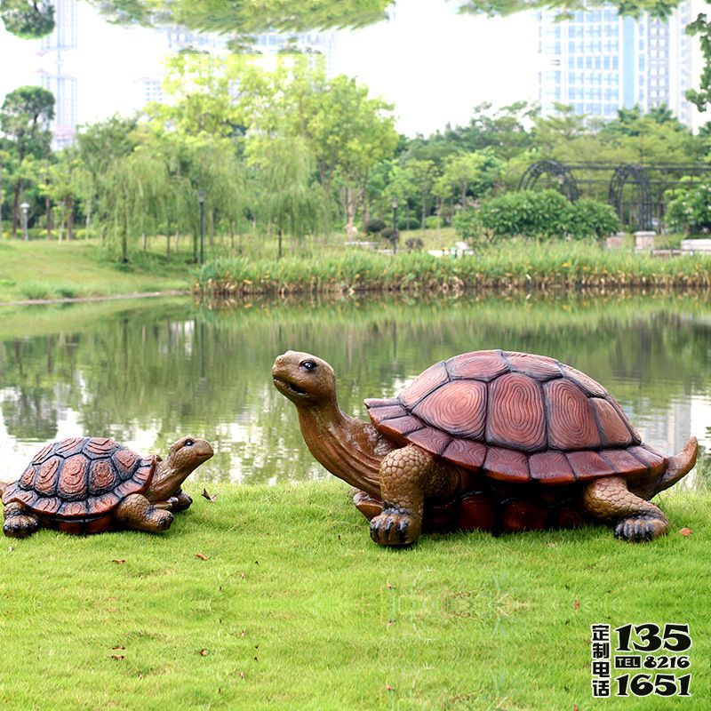 草坪池塘邊玻璃鋼仿真烏龜雕塑 草坪池塘邊玻璃鋼仿真烏龜雕塑