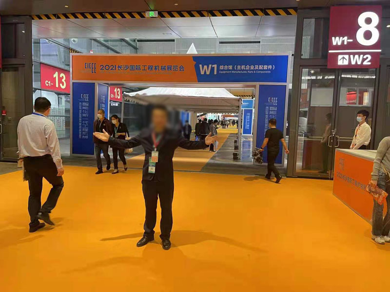 超硬巖石靜態開采設備 超硬巖石靜態開采設備